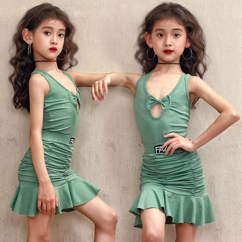 

High-quality children'sdark green halter girdle fishtail Latin dance dress two-piece set, girlsCha-cha Rumba performance costume