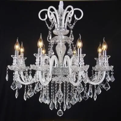 

The main lamp of the European-style living room, light luxury dining room, and bedroom are simple chandeliers