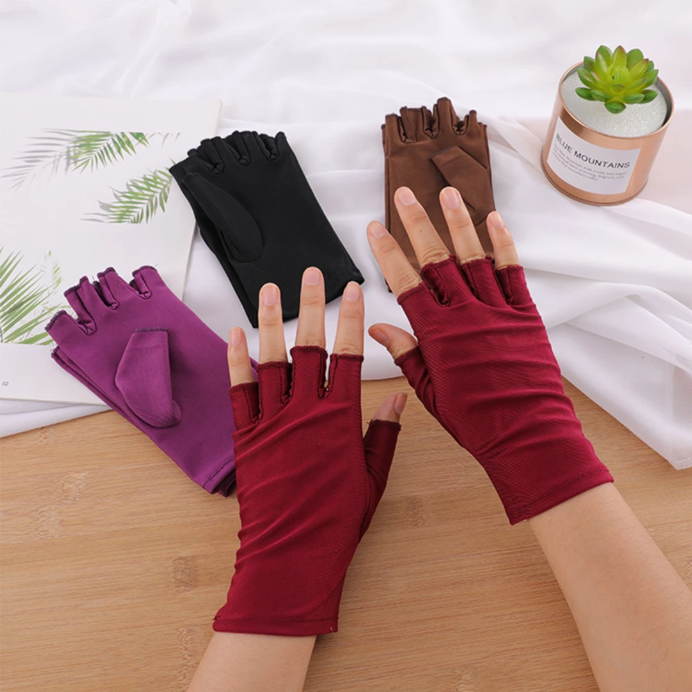

Spandex Men Sweat Absorption Breathable Elastic Non-Slip Anti-UV Mittens Driving Gloves Half Finger gloves