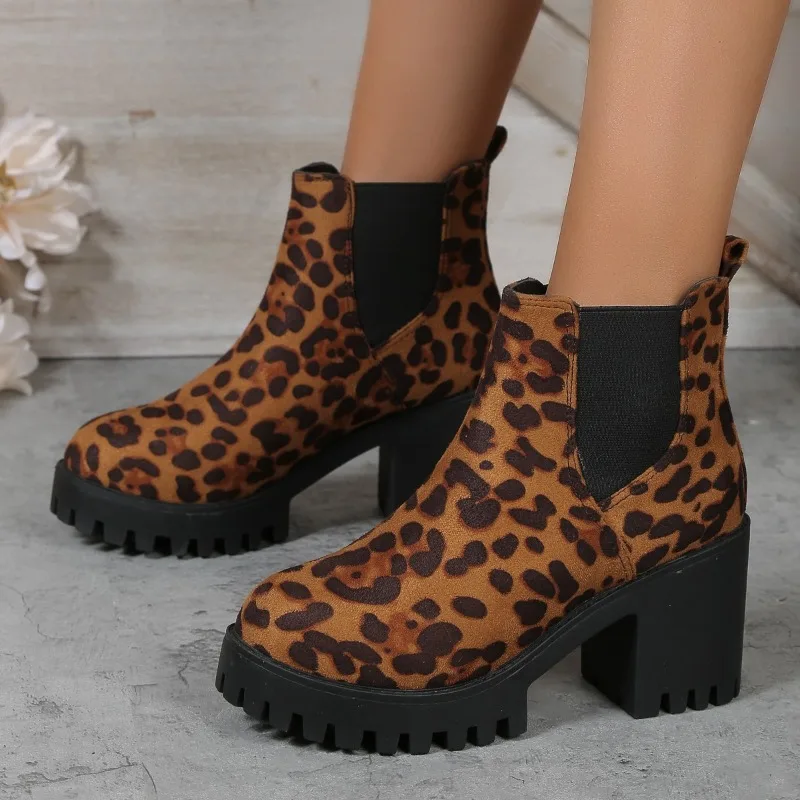 

2025 Autumn New Fashion Leopard Chunky Heeled Ankle Boots Women Slip On Platform Shoes Woman Non Slip High Heels Chelsea Boots