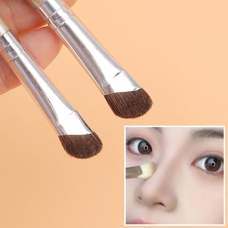 Nose Contour Brush Professional Nose Shadow Brush Angled Sculpting Contour Makeup Brush Natural Eyeshadow Smudge Makeup Brushes