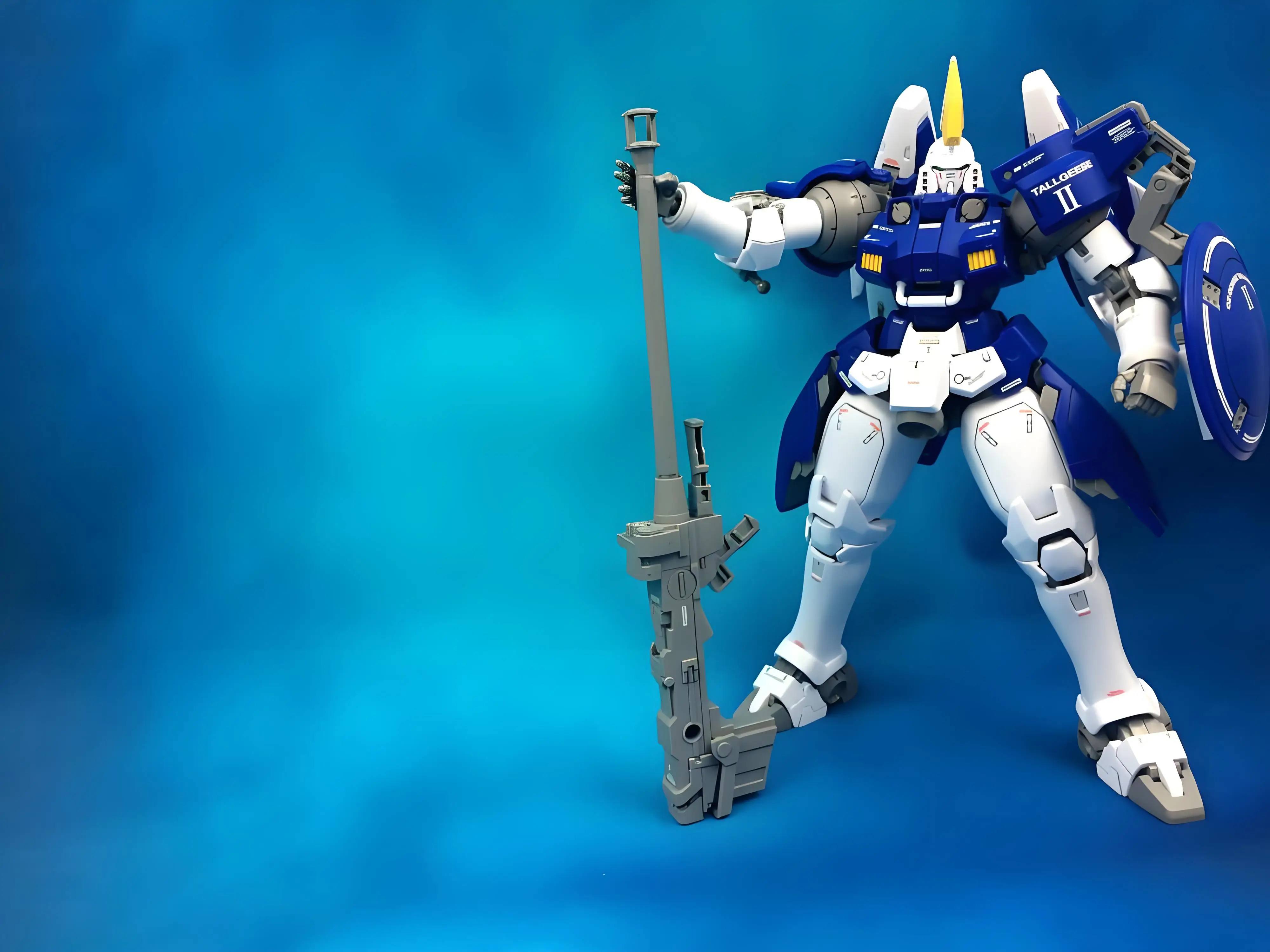 Bandai Original Gundam Modellbausatz MG Tallgeese 2, Actionfigur, Modellbaugruppe, Spielzeug, Sammlermodell, Ornamente, Geschenke für Kinder