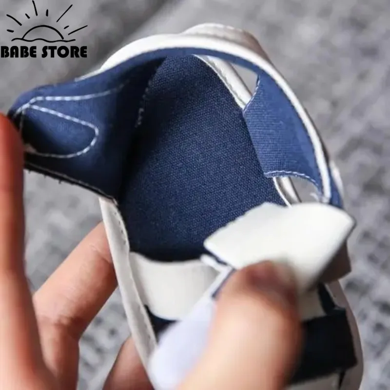 Zapatos de verano para bebés y niños pequeños, sandalias antideslizantes de fondo suave para interiores, zapatos de malla para niños y niñas de 0 a