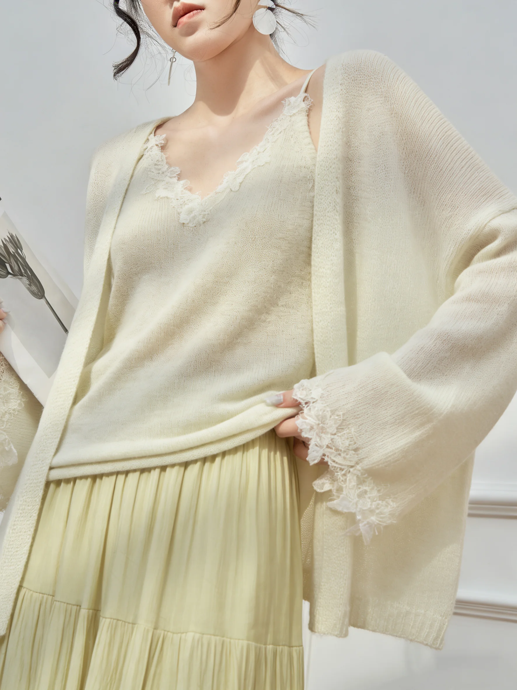 

Knitted Lace V-Ne Cardigan Cover-Up Women's Sle Spring Faion Set High Waist Skirt Long Sve Casual Look Age-Defng T...