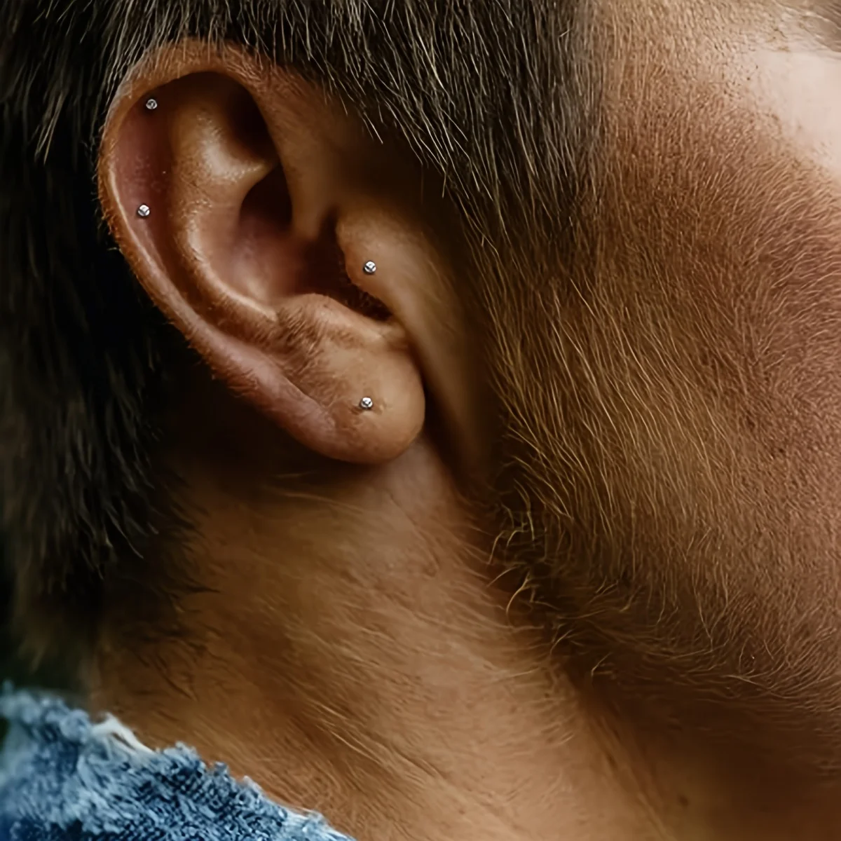 الفولاذ المقاوم للصدأ 2 مم مكعب زركونيا غضروف برغي نوع شقة مسمار الأذن