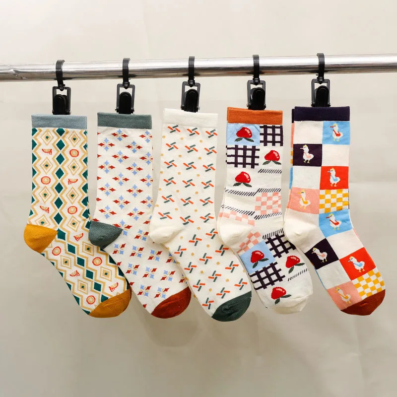 

5 Pairs High-quality Women Fashion Cartoon Socks Pure Cotton Comfortable And Breathable Cute Mid Tube Autumn And Winter Socks