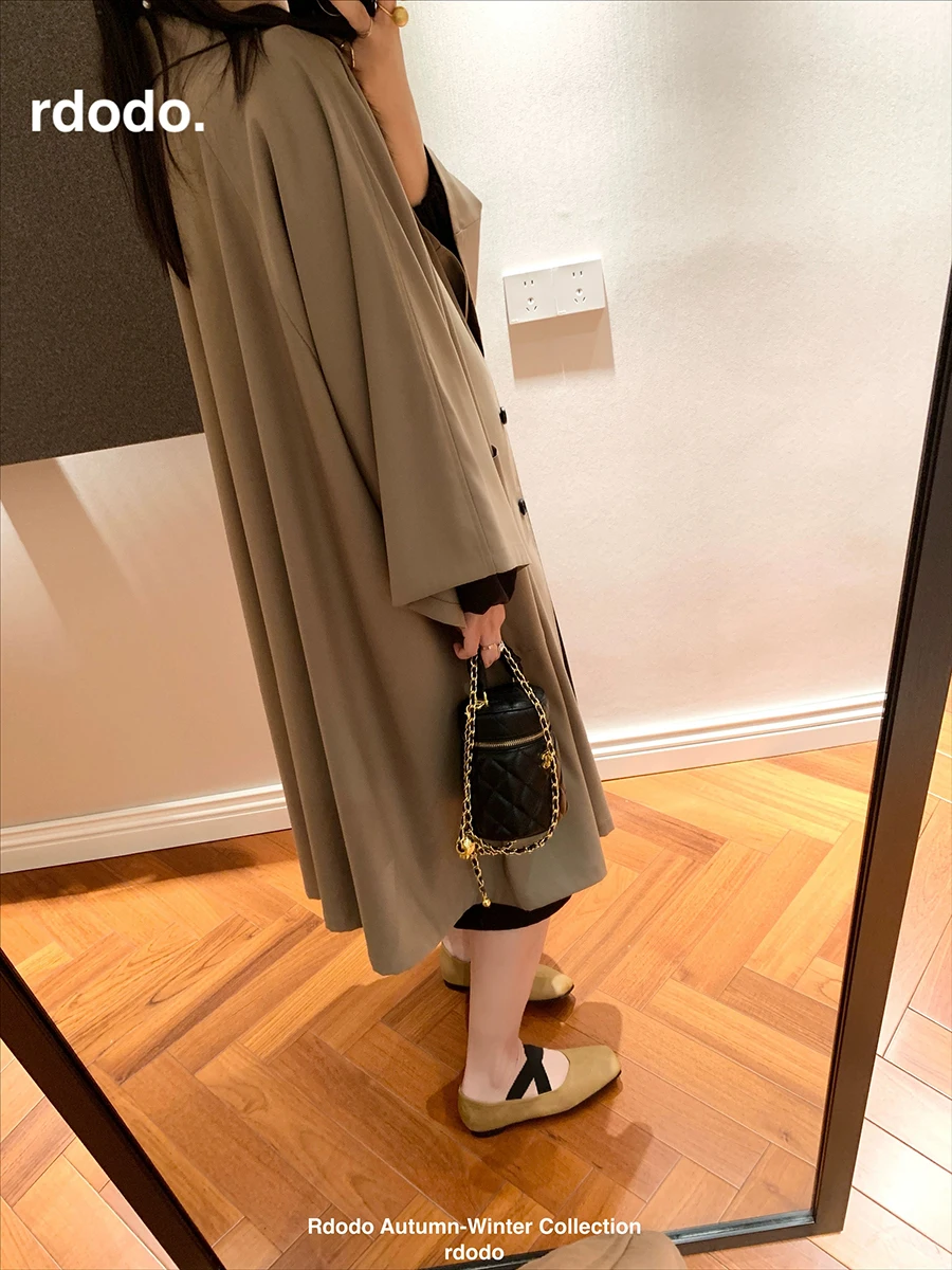 

Lautaro Spring Autumn Oversized Flowy Soft Thin Long Coat for Women Single Breasted Loose Casual Luxury Designer Clothes 2025