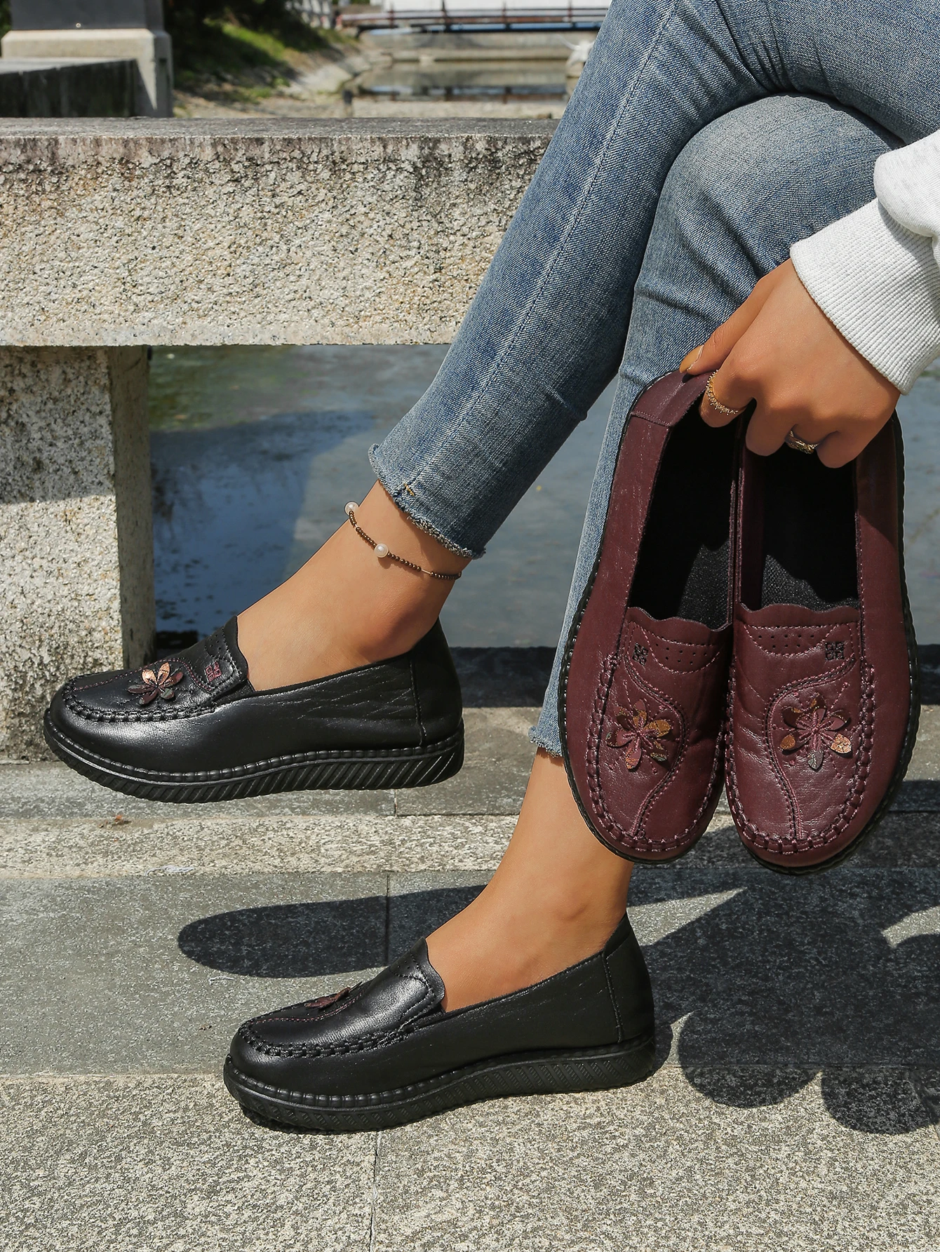 Damen-Loafer mit chinesischem Knoten, Slipper mit Blumenmuster, bequeme, rutschfeste PU-Sohle, lässige Alltagsschuhe für ältere Mütter – Detail 31