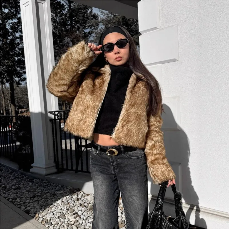 

Women's fur coat short square neck mixed zipper top