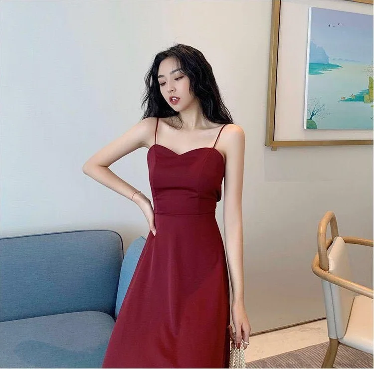 2024 Summer New Chic Sexy bretella Cross Dress moda donna Slim medio lungo Sexy Halter Backless Dresses