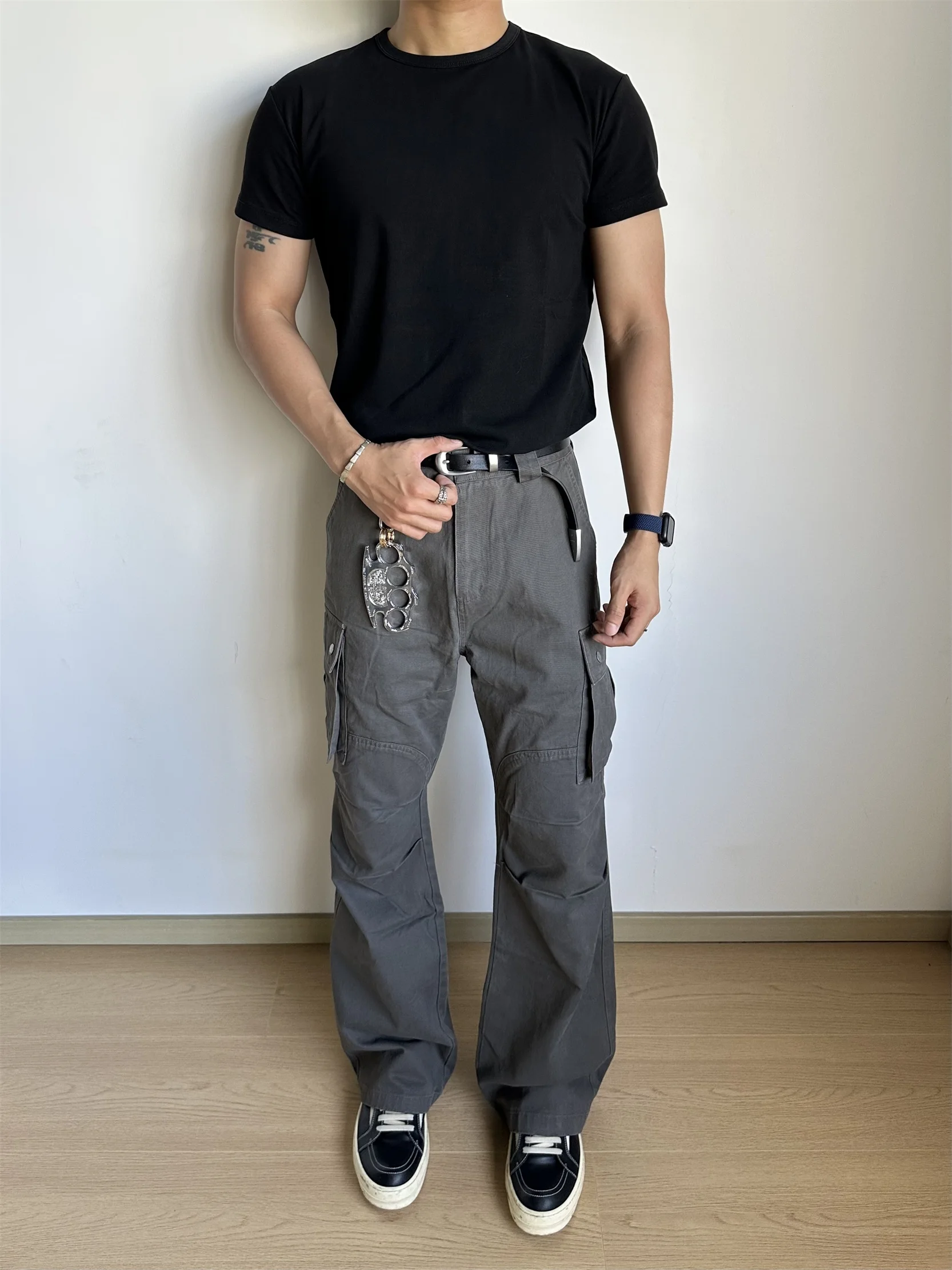 

Vintage American High Street Loose Fit Bell Bot Multi ket Work Trousers Clean Fit Youth Casual Pants Retro Sle