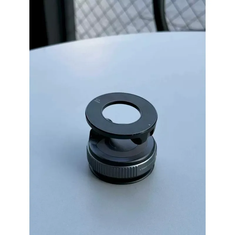 

Vacuum adsorption magnetic car mobile phone holder 2026 new suction cup car navigation mobile phone holder