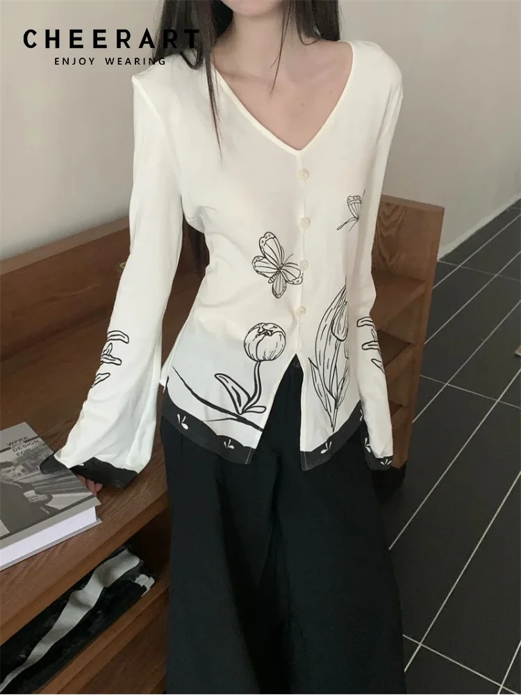 

CHEERART Дизайнерские трикотажные изделия с ручной росписью и цветочным принтом, белый вязаный топ с v-образным вырезом и длинными рукавами, осень 2025, модная женская мода