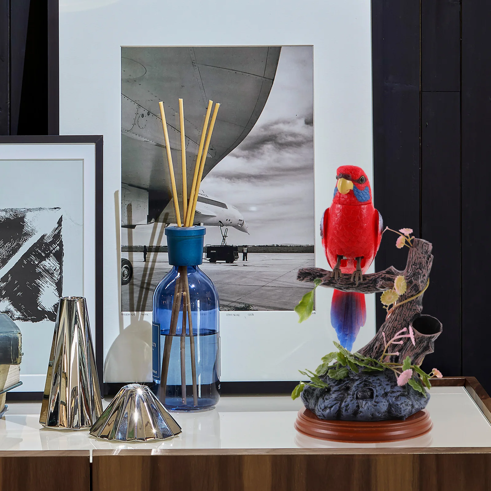 

Sound Activated Chirping Realistic Singing Sparrow For Home Office Decoration Lightweight Desk Accessory Animated Decor Chirping