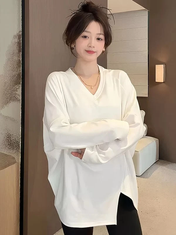 Comfortable White V-Neck Long Sleeve T-Shirt Women's Mid-Length Cover Butt Inner Wear Base Shirt Top for Autumn Season