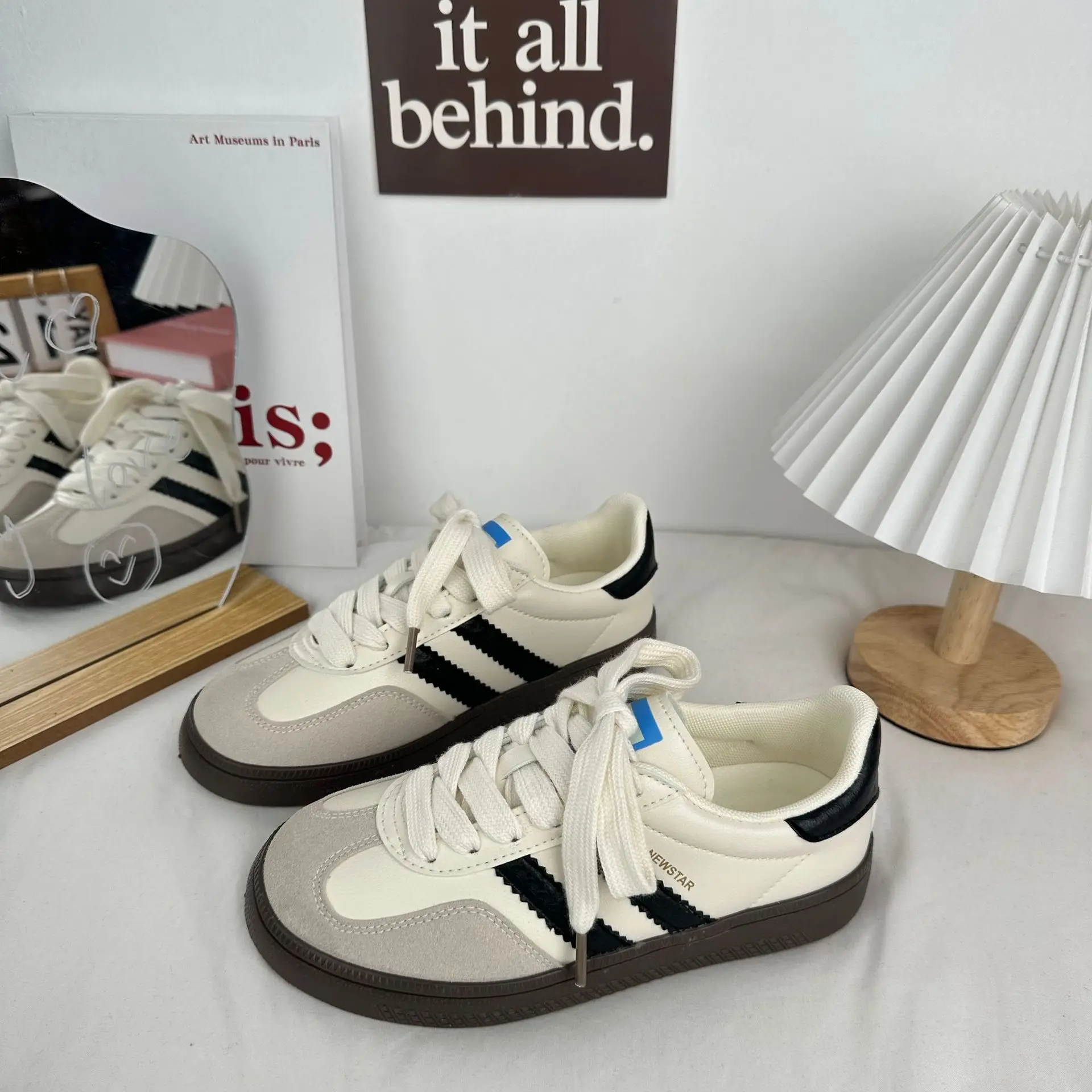 Роскошные женские кроссовки, новинка лета 2025 года, женская спортивная обувь, модная дышащая повседневная обувь с сеткой для женщин, женская вулканизированная обувь