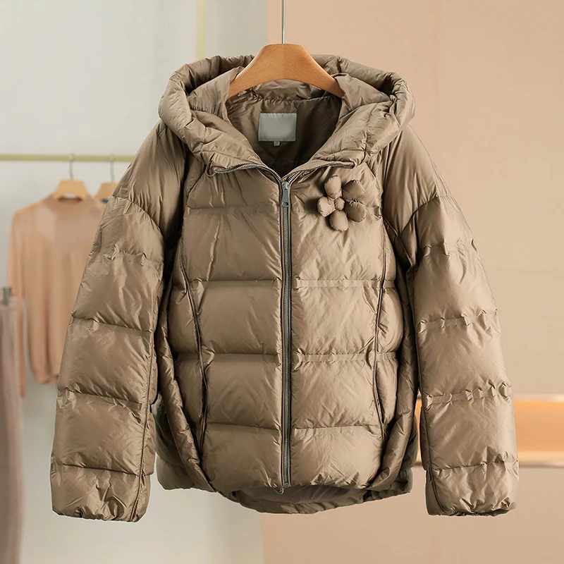 

Повседневная теплая женская куртка с капюшоном в простом стиле, модная брендовая модель на пуговицах, с наполнителем из утиного пуха, утолщенная, с длинными рукавами, на молнии