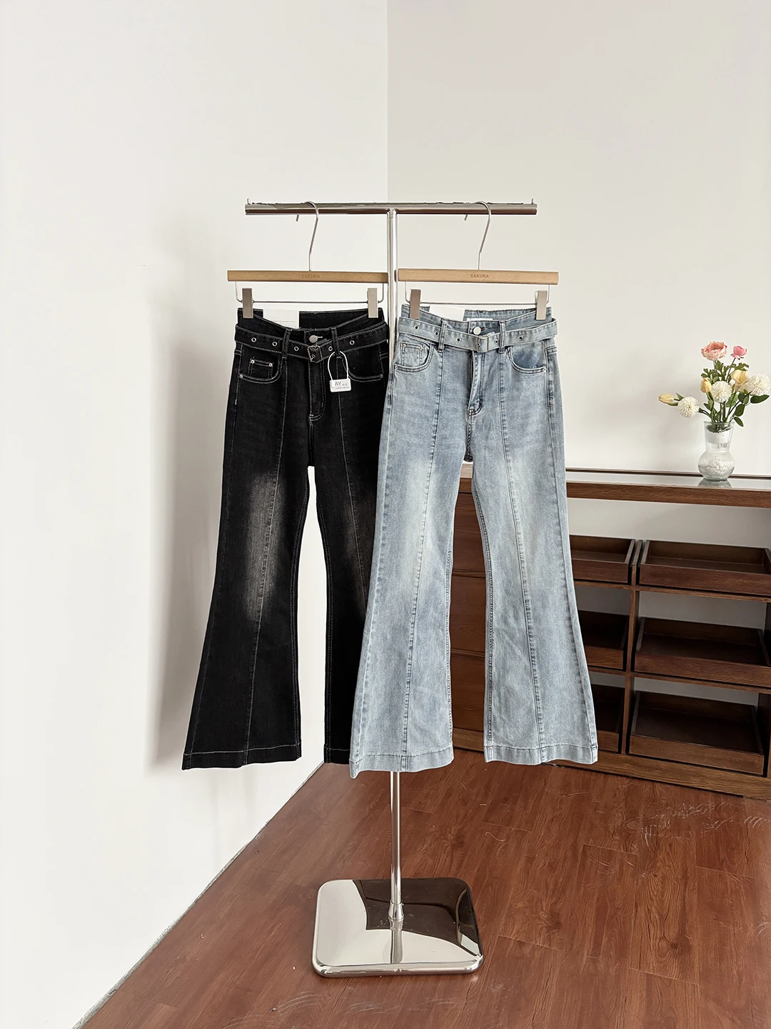 

Summer 2026 High Waist Flared Jeans Women's Versatile Fashionable Slimming Belted Korean Style Polyester Fiber Pocket Detail