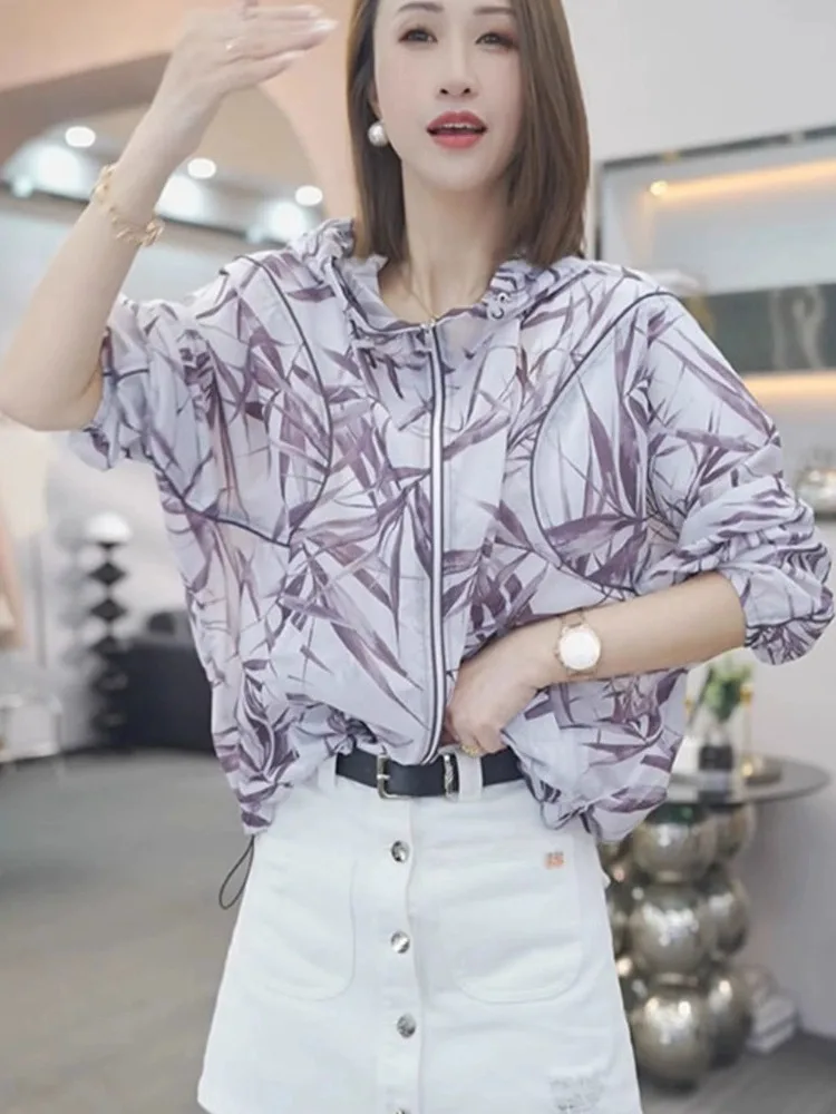 ملابس خارجية نسائية فضفاضة غير رسمية طويلة بقلنسوة وسحاب تصميم أنيق مضاد للأشعة فوق البنفسجية لخريف 2025 Sle Ele ملابس خارجية مضادة للرياح