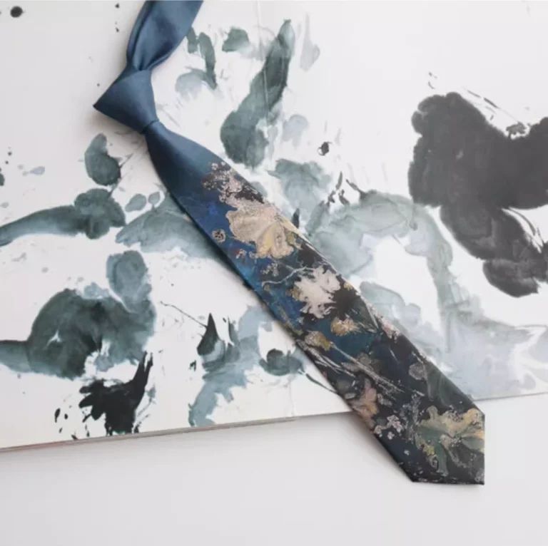 

High Quality Men Women Vintage Blue Satin Print Ties For Shirt Boy Girls Performance Necktie Tie TB597