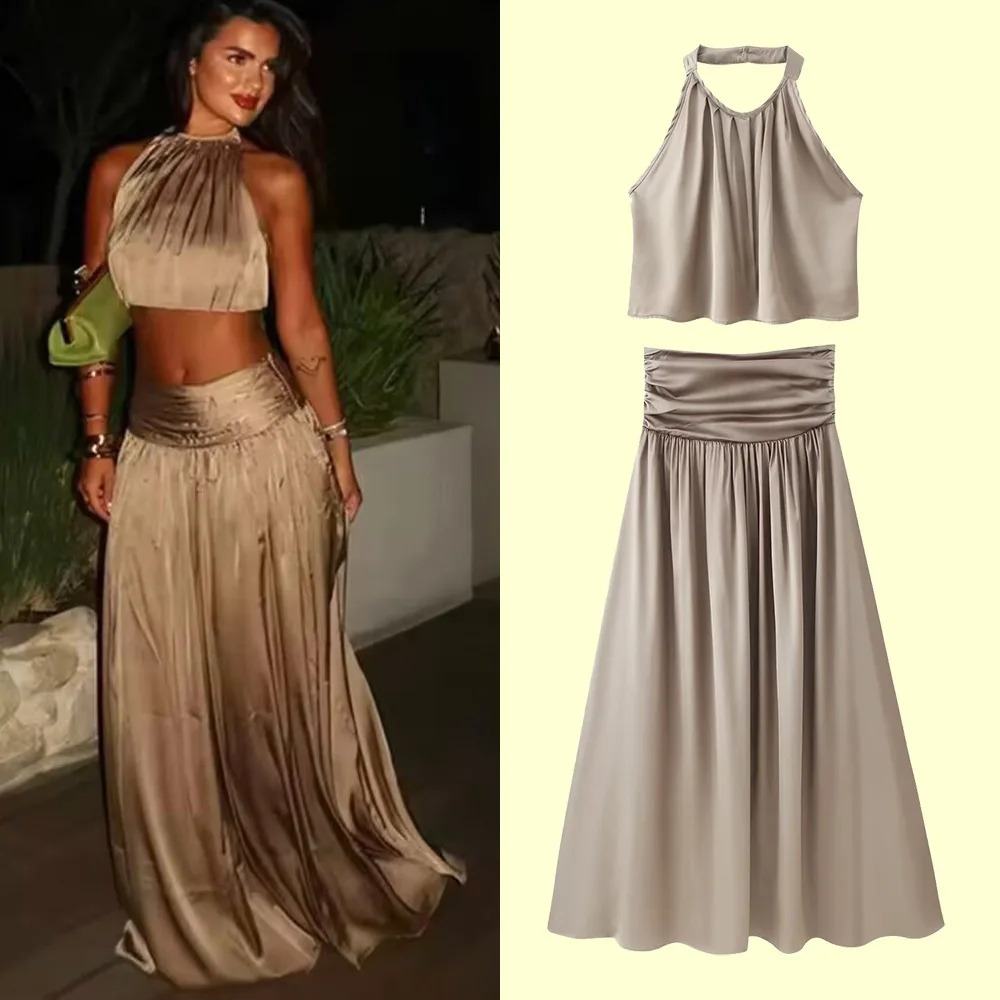 

Модный женский комплект 2026 года в европейском и американском стиле: топ-халтер на шнуровке и длинная юбка А-силуэта с высокой талией, комплект из двух предметов