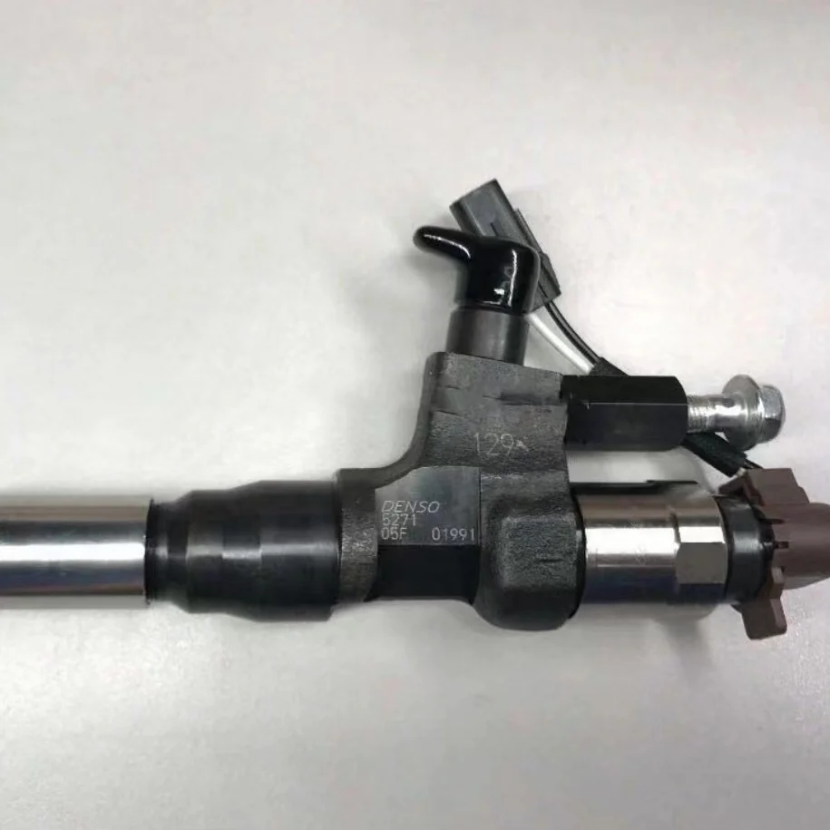 

Детали двигателя грузовика, форсунка Common Rail N04C, форсунка в сборе для hino OEM 23670-E0250