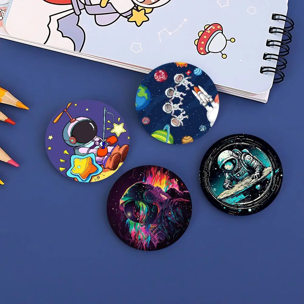 Cartoon Space Astronaut Badges Creative Tinplate Soft Button Pins Animal Icon Brooch Lapel Backpack Badge Accessories Pin