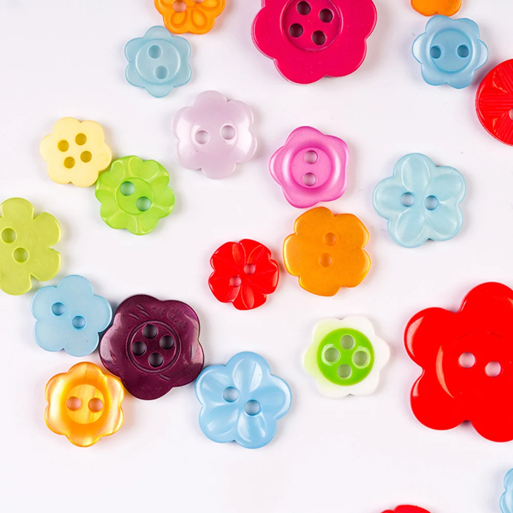 

400Pcs Handicraft Buttons Assorted Colors Shapes Resin for Sewing Scrapbooking Knitting Craft Projects Resin Buttons