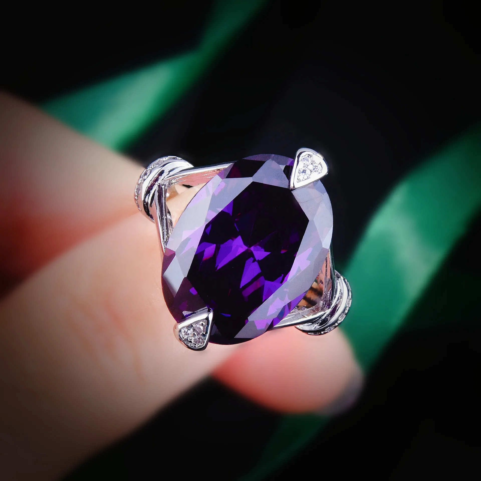 Douyin Live Drainage Welfare Products Amethyst Dove Egg Ring Simple Purple Zircon Open Color Treasure Female Ring