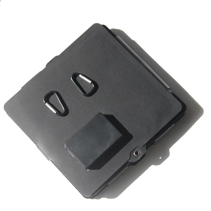 شاحن لوحة طاقة شمسية قابل للطي 30 وات ETFE مع منافذ USB شاحن محمول مقاوم للماء للسفر والتخييم والمشي لمسافات طويلة