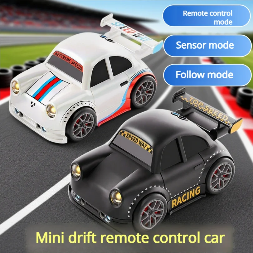 التحكم عن بعد الانجراف سيارة صغيرة متعددة الوظائف الاستشعار الذكي سطح المكتب الصوت والضوء نموذج سيارة لعبة للأطفال