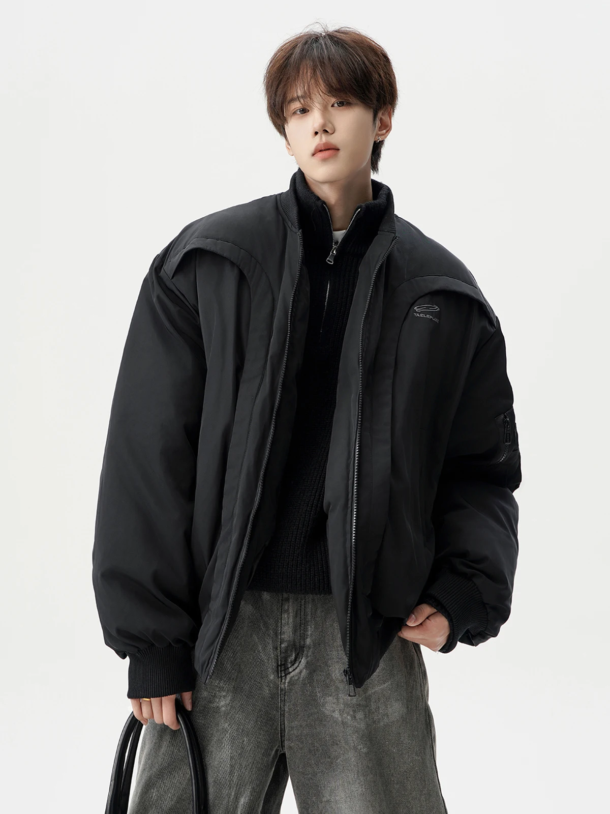 2025 Winter New Men's Loose Casual Black Thickened Warm Stand Collar Long Sleeve Curved Pocket Design Cotton Jacket