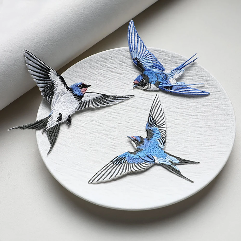 One Piece Swallow Stickerei Patch Multi-Pose Symmetrisches Design Eisen auf Applikation für die Reparatur von Kleidungslöchern