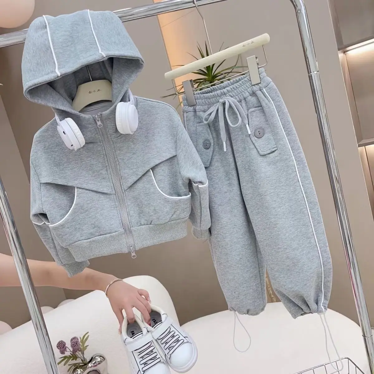 

3-9Y Girls' casual suit Spring and Autumn new style children's hooded sweatshirt jacket pants sports two-piece set