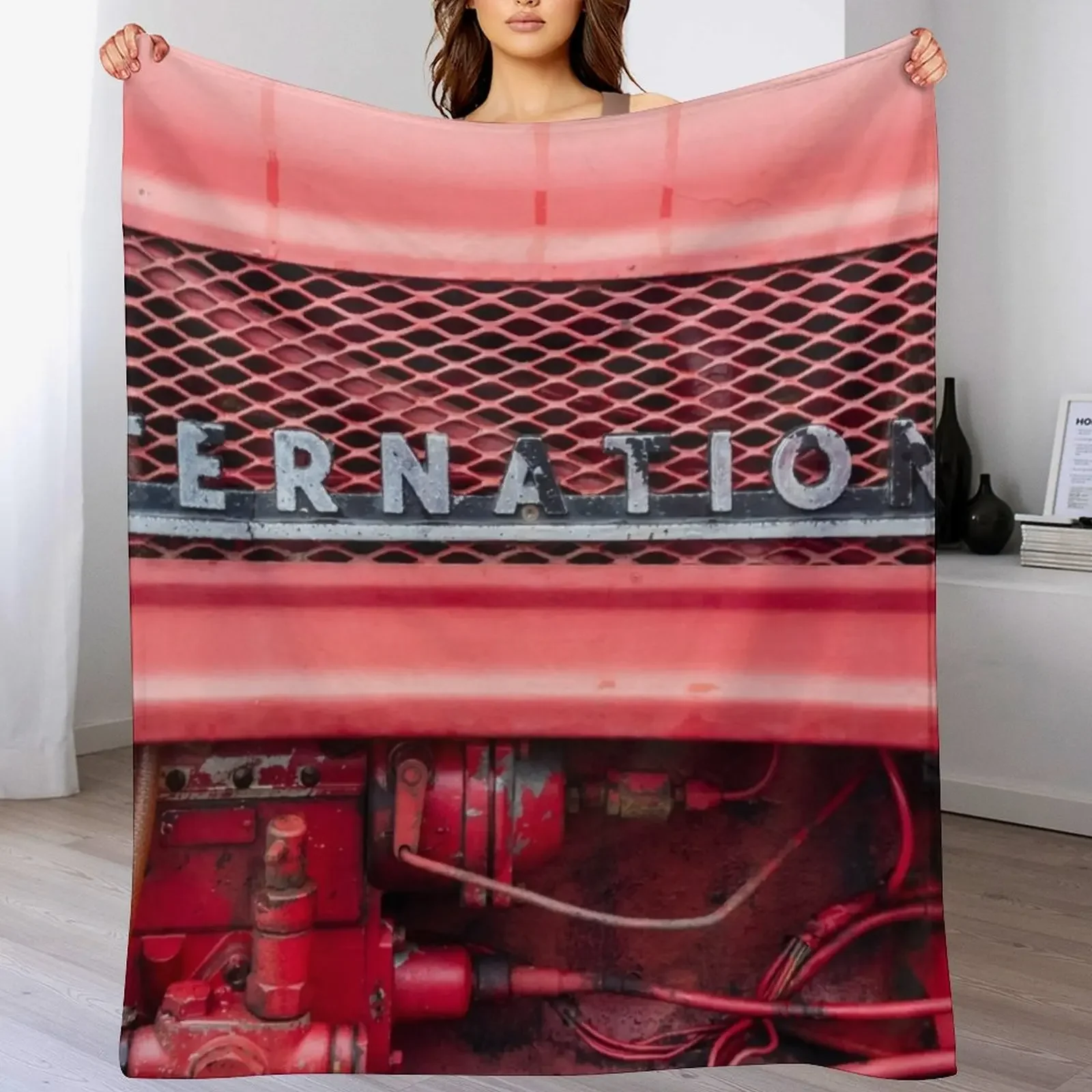 Vintage International Tractor Badge Throw Blanket Weighted Plush Blankets