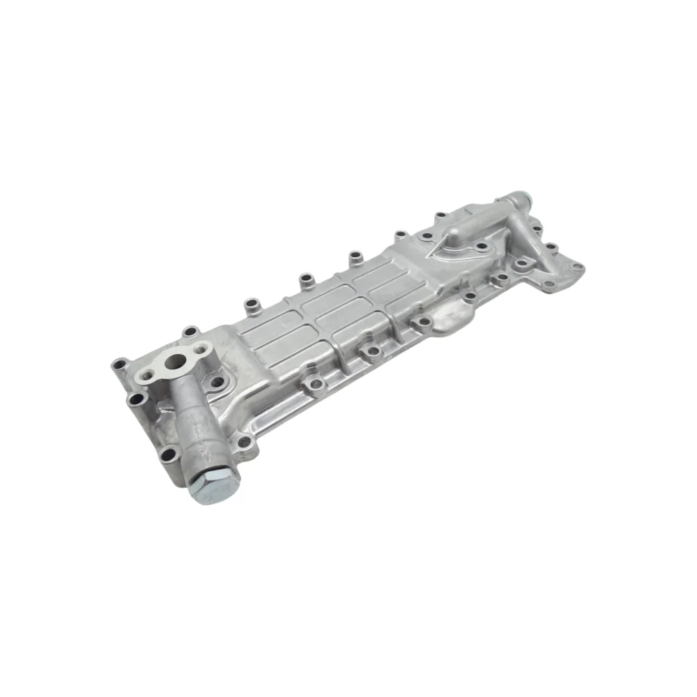 

8970200372 High Quality Oil Radiator Side Cover 8944496450 8944694121 Fuel Engine Parts 4BD1 4BG1 Cooler