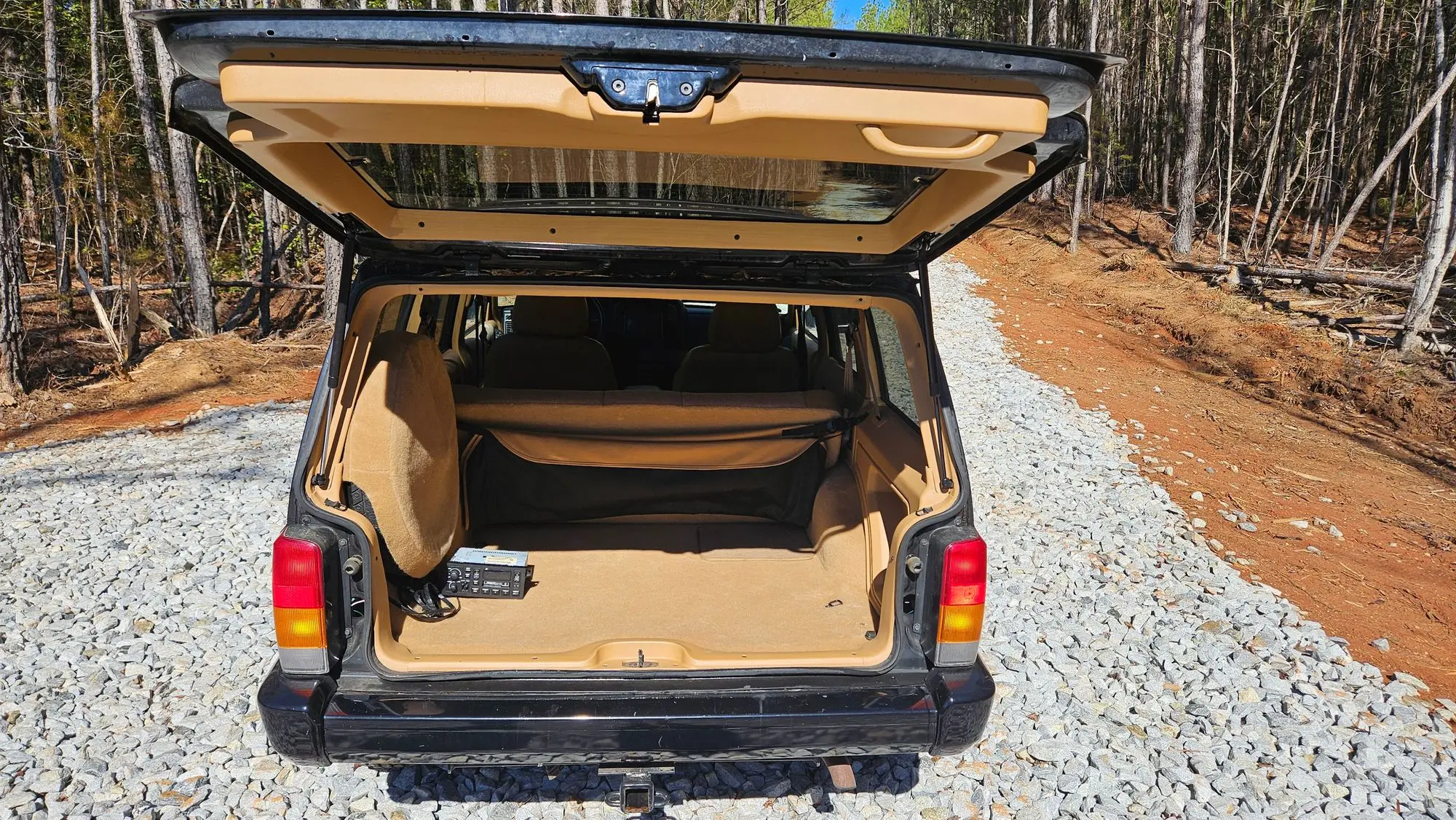 

564MM Back Damper For Jeep Cherokee MK2 XJ 1997-200 2001 Off-Road Vehicle Rear Tailgate Boot Gas Spring Struts Prop Lift Support