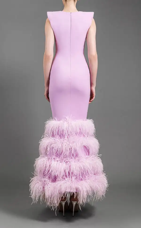 Sukienki na zamówienie w nowoczesnym stylu, z falbanami z dżerseju, piórami, o kroju trąbki, z wysokim kołnierzem, długie, na specjalne okazje, proste, wykwintne, modne.