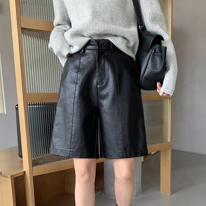 Seoulish Women\'s Black Faux PU Leather Shorts 2023 New Autumn Winter Washed High Waist Wide Leg Loose Pants Female Trousers