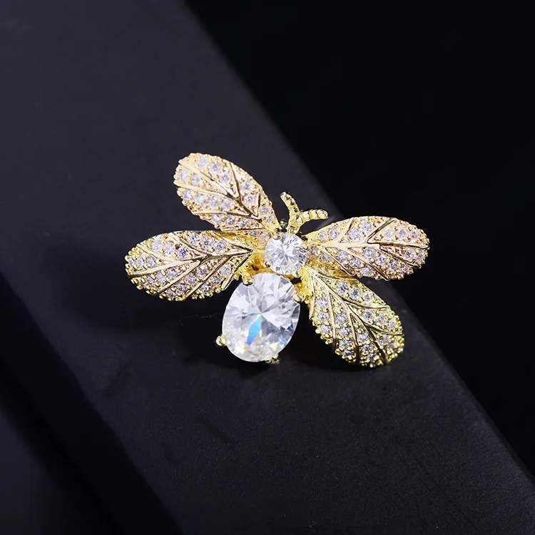 Fashion Cute Little Bee Cubic Zirconia Brooch Elegant Creative Enamel Pin Dress Shirt Simple Personality Accessories Jewelry