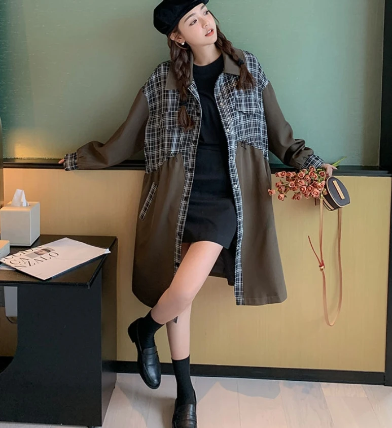 SuperAen النمط الصيني الجديد الرجعية مشبك السترة المرأة الجديدة الصناعة الثقيلة المطرزة الخامس الرقبة السترة