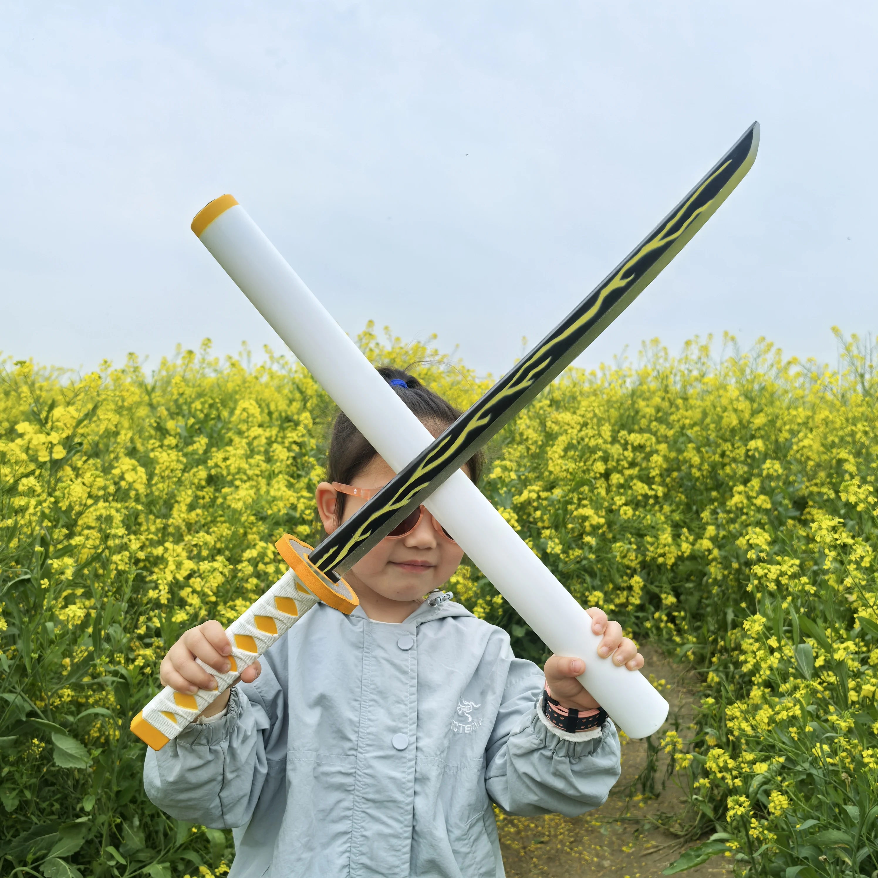 

1:1 Cosplay Demon Slayer Katana Kimetsu no Yaiba Sword Tokitou Muichirou arms props Tanjirou Agatsuma Zenitsu toy swords 72cm