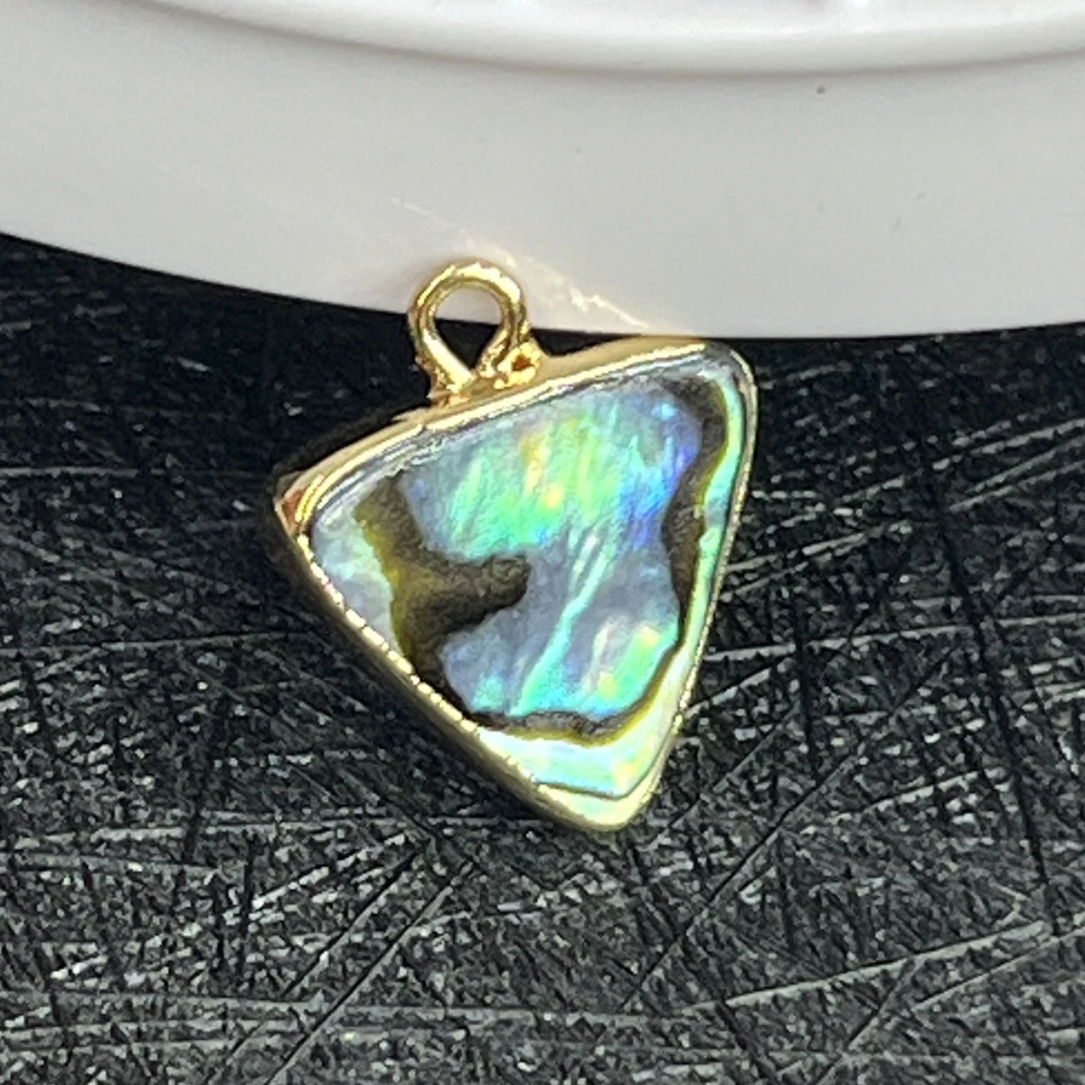 5 teile/satz 13x14mm Dreieckige Abalone Shell Natürliche Shell Anhänger Charms für Schmuck Machen DIY Halskette Armband Zubehör