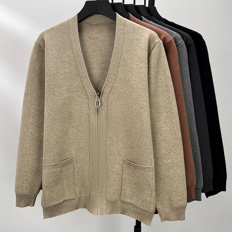 New Autumn Men's Solid Color V-neck Zipper Cardigan, Business Casual Daily Stretchable, Loose, Warm Knitted Cardigan.