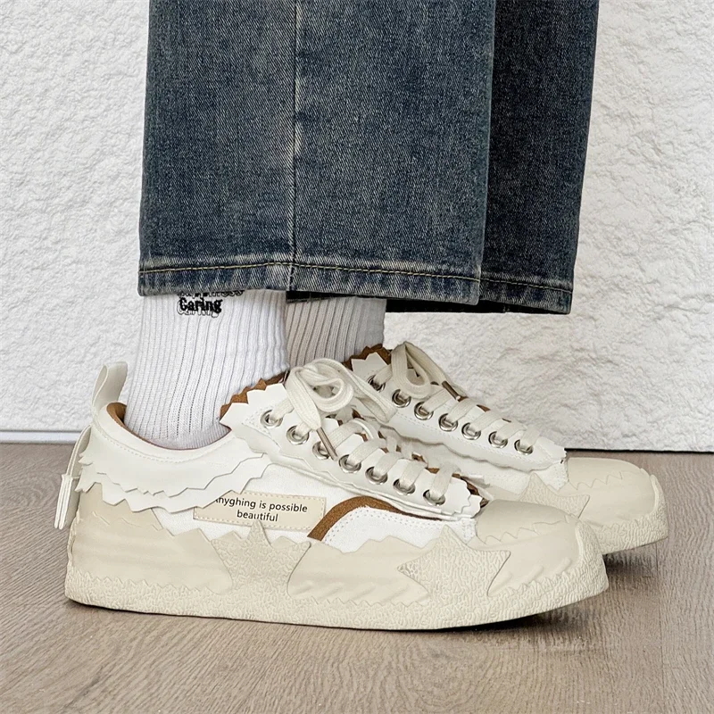 

2025 New Trendy Breathable Casual Lightweight Comfortable Niche Casual Versatile Soft Soled Men's Board Shoes of High Quality