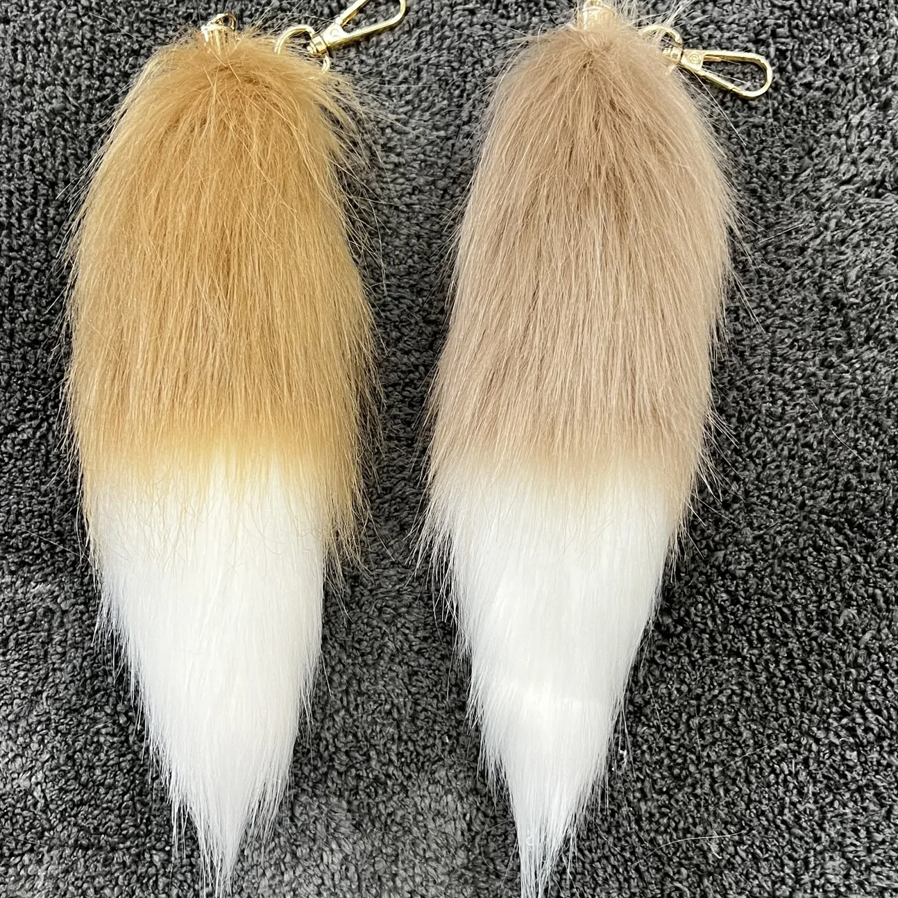 

New Plush Foxes Racoon Tail Charm Keychain Cute Cartoon Furs Pendant Car Keyring Backpack Decoration Fashion Jewelry For Women