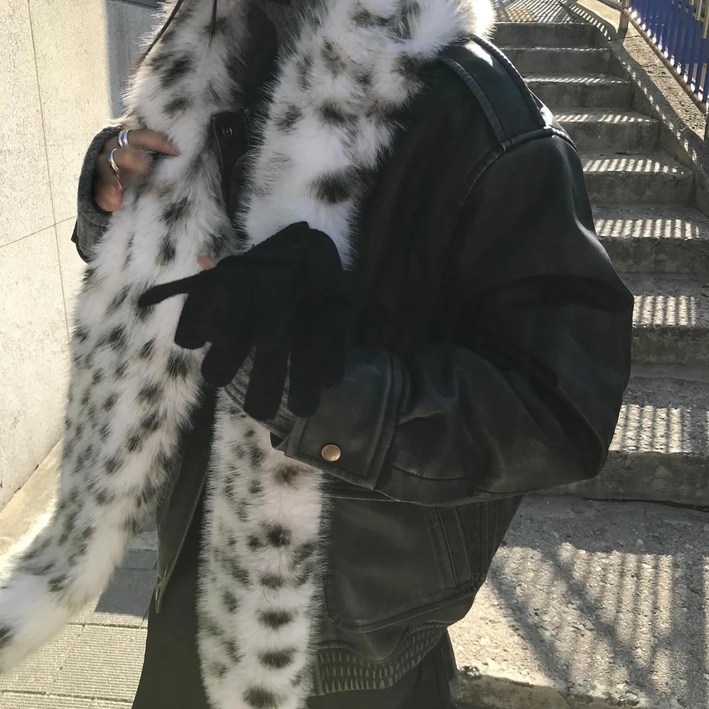 Korean Ins Spicy Girl Long Leopard Plush Scarf Y2K Warm Soft Scarf Winter Ladies Thickened and Lengthened Faux Fur Shawl
