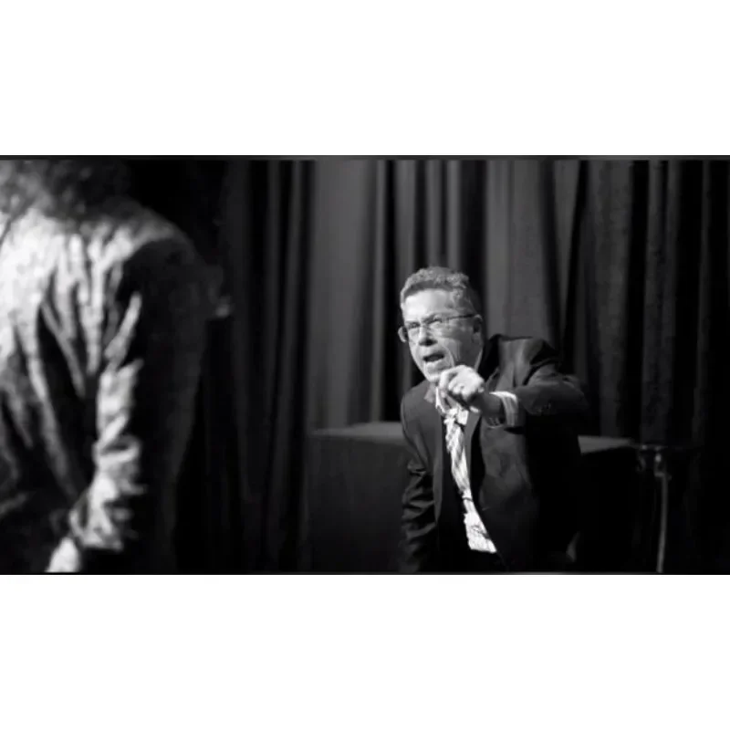 في رحلة ديفيد ريجال - بطاقة الطيران والتنبؤ العقل الوهم للعقلية السحر والخدع عن قرب الساحر الدعائم ماجيا