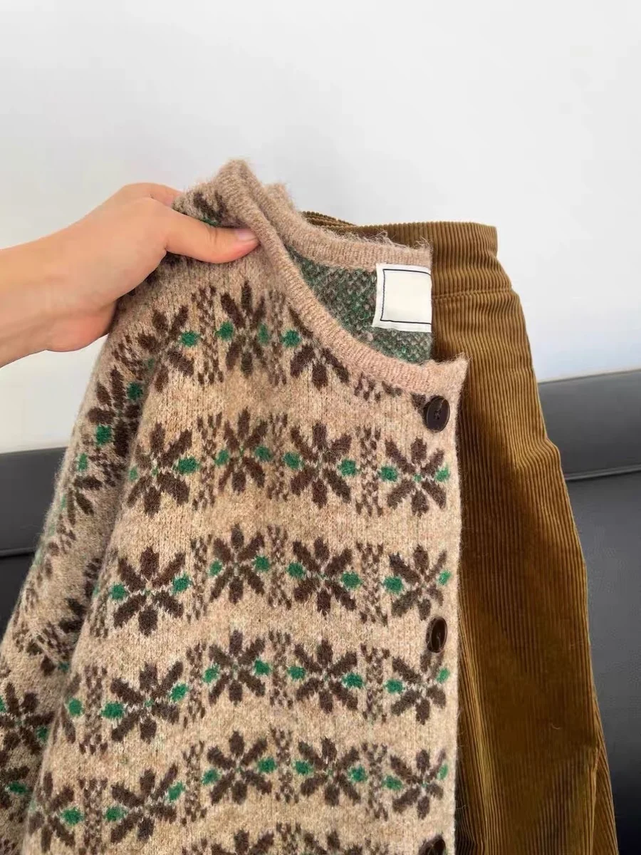 

Женский жаккардовый кардиган цвета хаки, винтажный японский джемпер 2000-х годов Y2k, трикотаж, свитер оверсайз с длинными рукавами, осенняя одежда