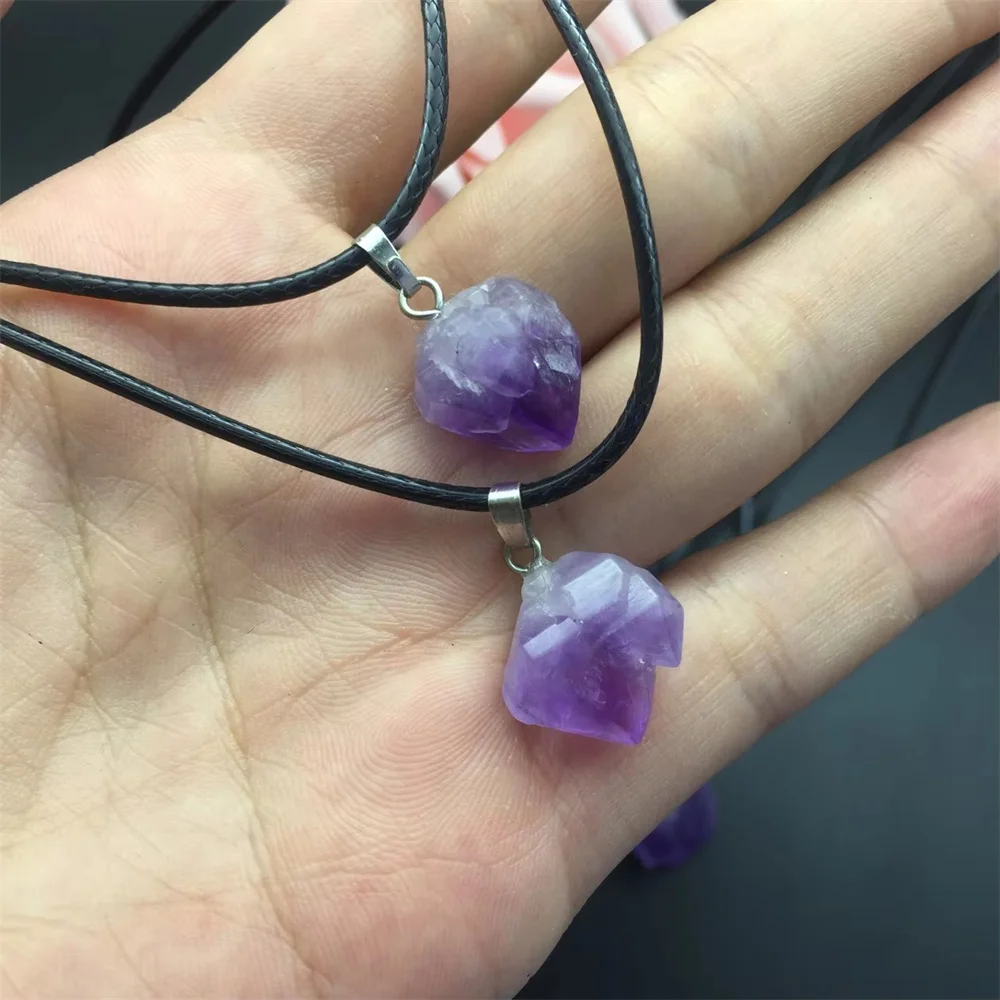 Hot Selling Raw Amethyst Pendant Natural Amethyst Energy Stone Irregular  Necklace Pendantfor Women Natural Stone Jewelry